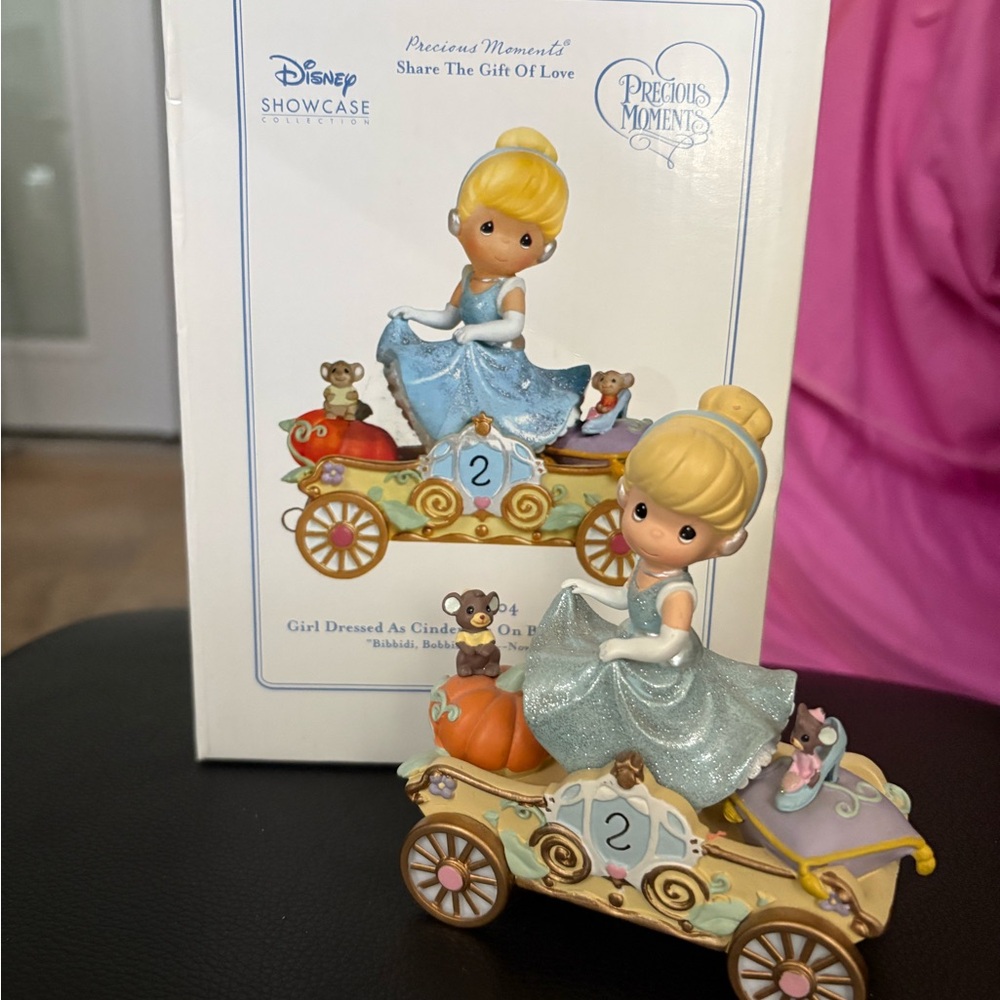 Precious Moments Cinderella in Blue Dress with Carriage Age 2